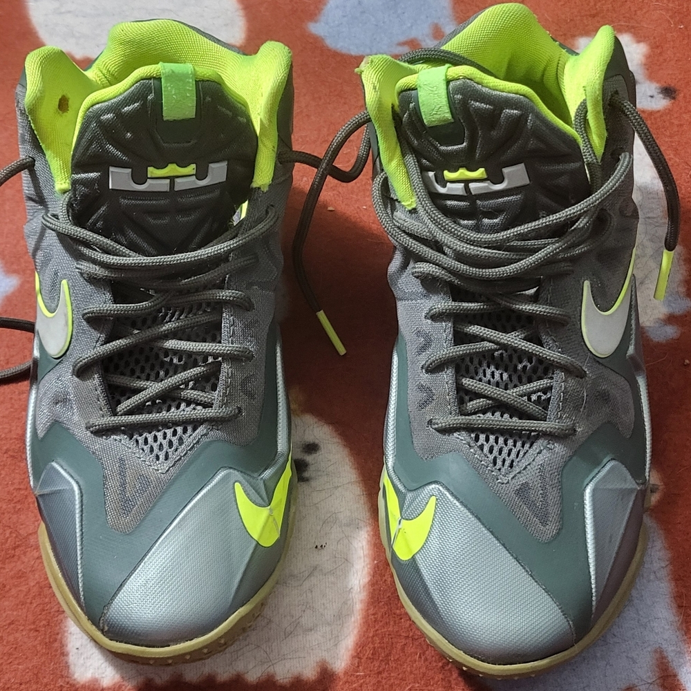 Nike Lebron James DUNKMAN 11 Kids Gray and Volt High-Top Basketball Sneakers